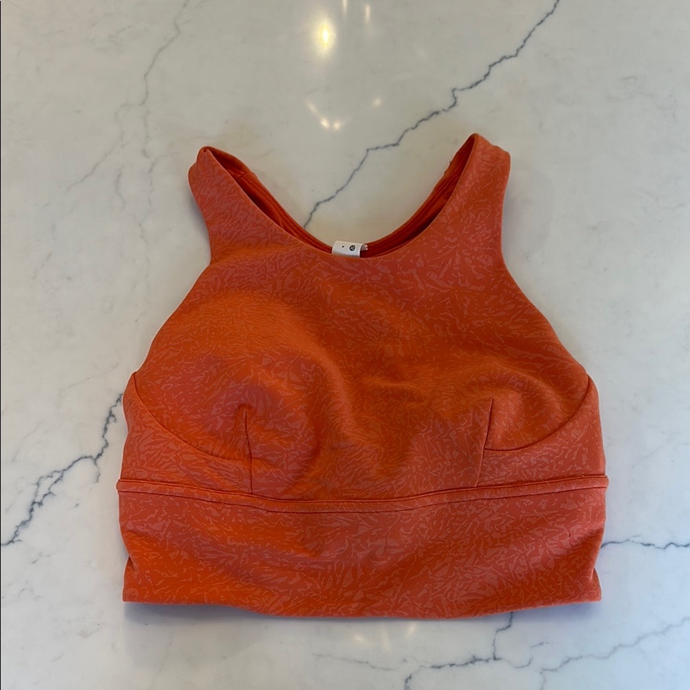 Lululemon sports bra/ top